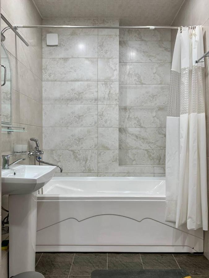 Минор 2 Комнатные Апартаменты Tasjkent Buitenkant foto